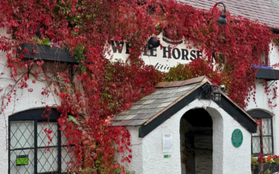 The Perfect Autumn Weekend in North Wales: Walks, Pubs & Places to Explore Near Moel Famau 